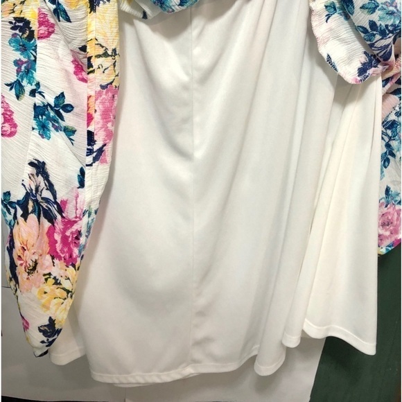 ⛱️Torrid Mini Gauze Puff Sleeve Floral Skater Dress - Picture 10 of 12